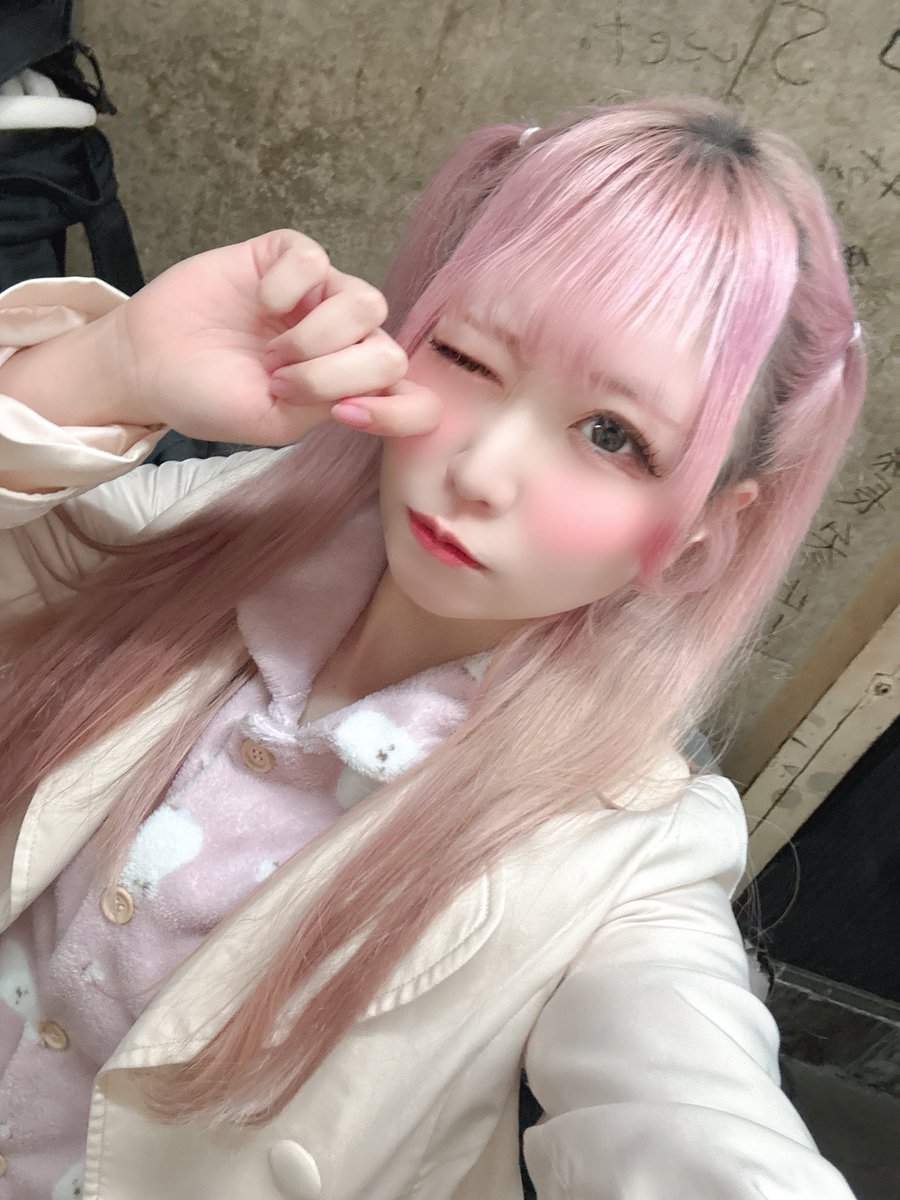 兎咲とうか🐰💜ྀིSquall Line☔ tweet media