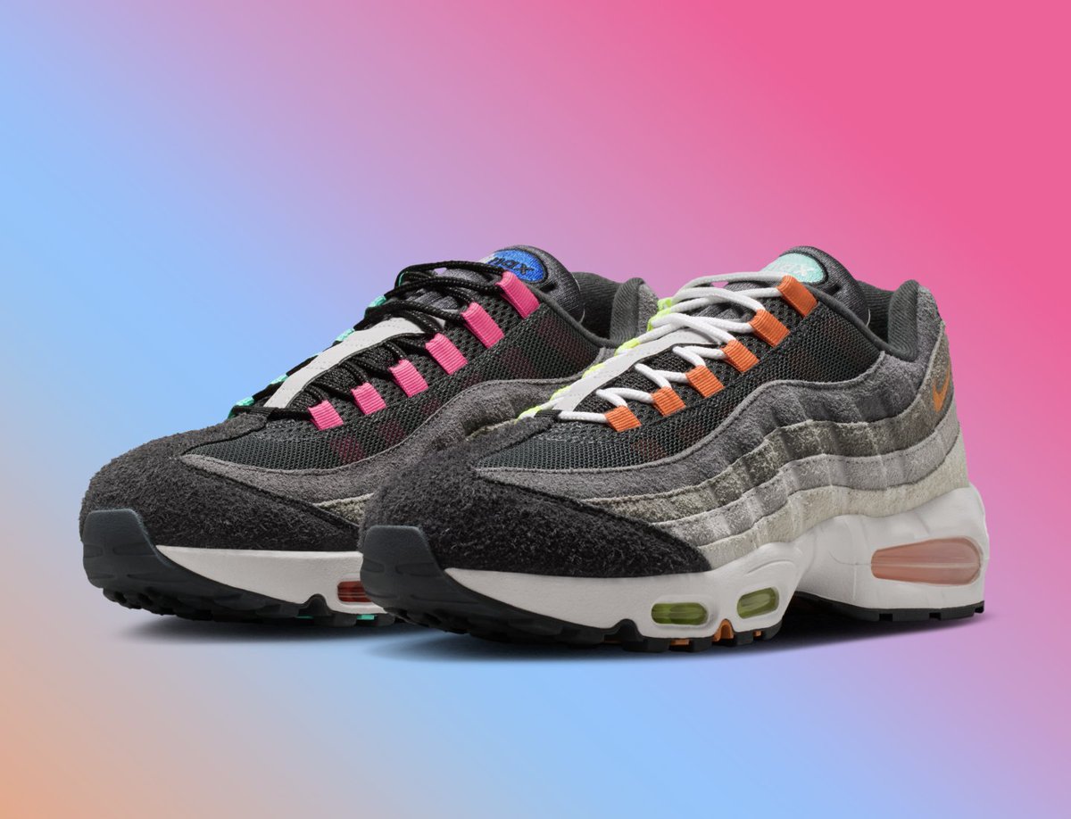 JustFreshKicks tweet media