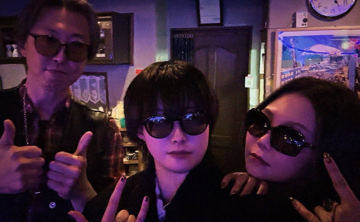 singer_MiKA_'s tweet photo. Private🕶️なベルノワ😎🌹 https://t.co/8MHib9CZBy