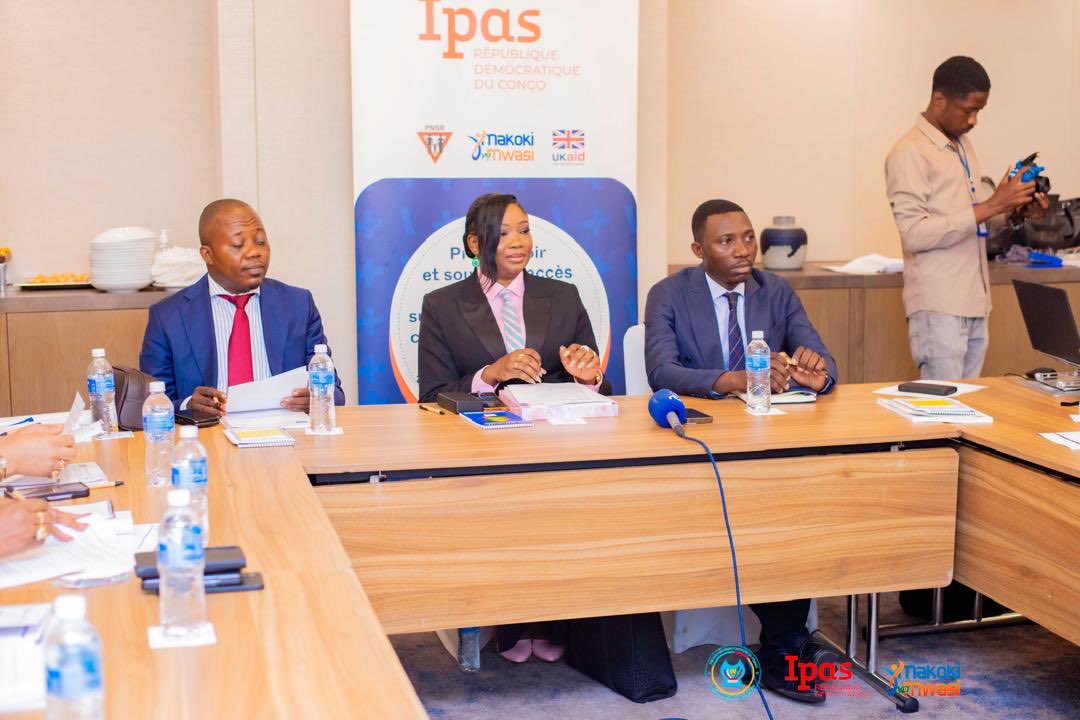 Modiri Gloriane tweet media