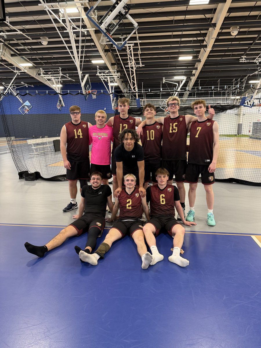 CC Boys Volleyball tweet media