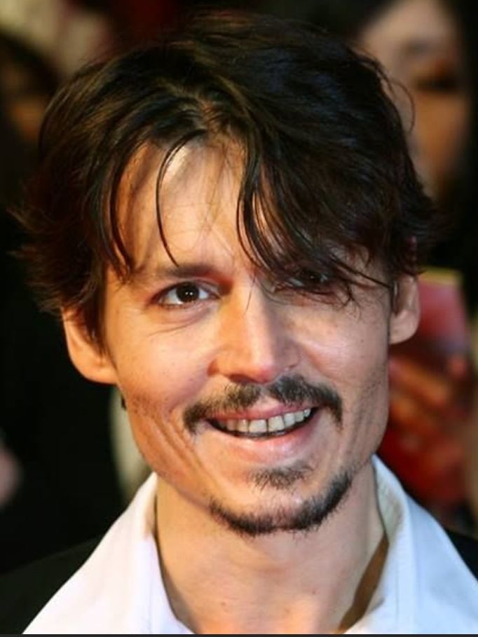 𝕷𝖎𝖙𝖙𝖑𝖊 𝕻𝖊𝖊𝖕𝖘 🏴‍☠️#JohnnyDepp tweet media
