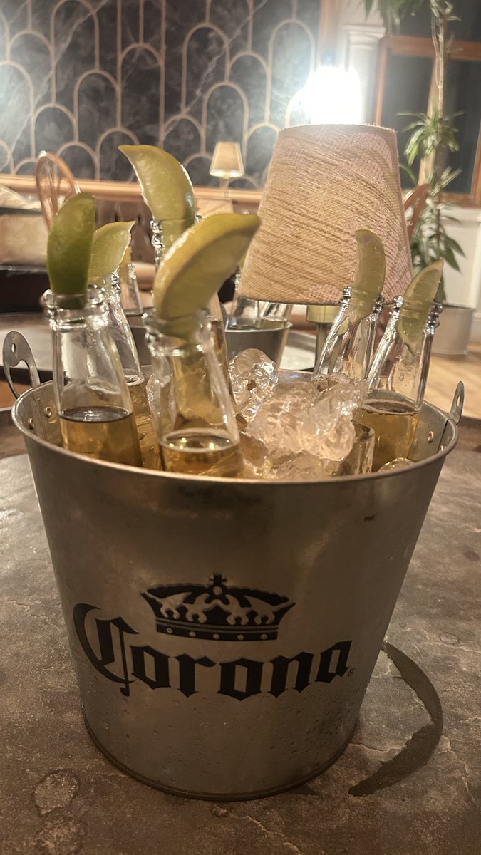 ツ Lord Ori tweet media