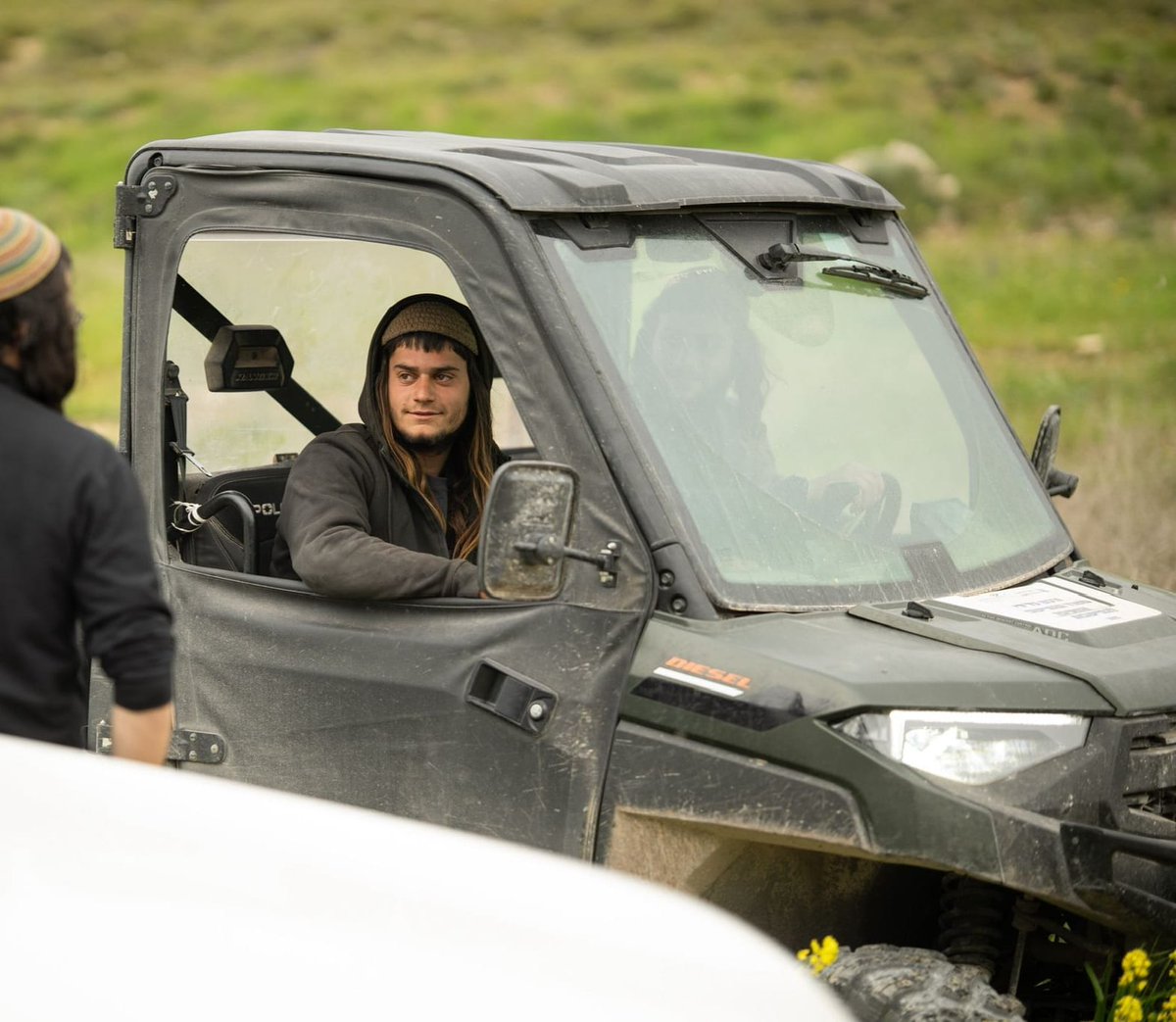 מעוז אסתר tweet media