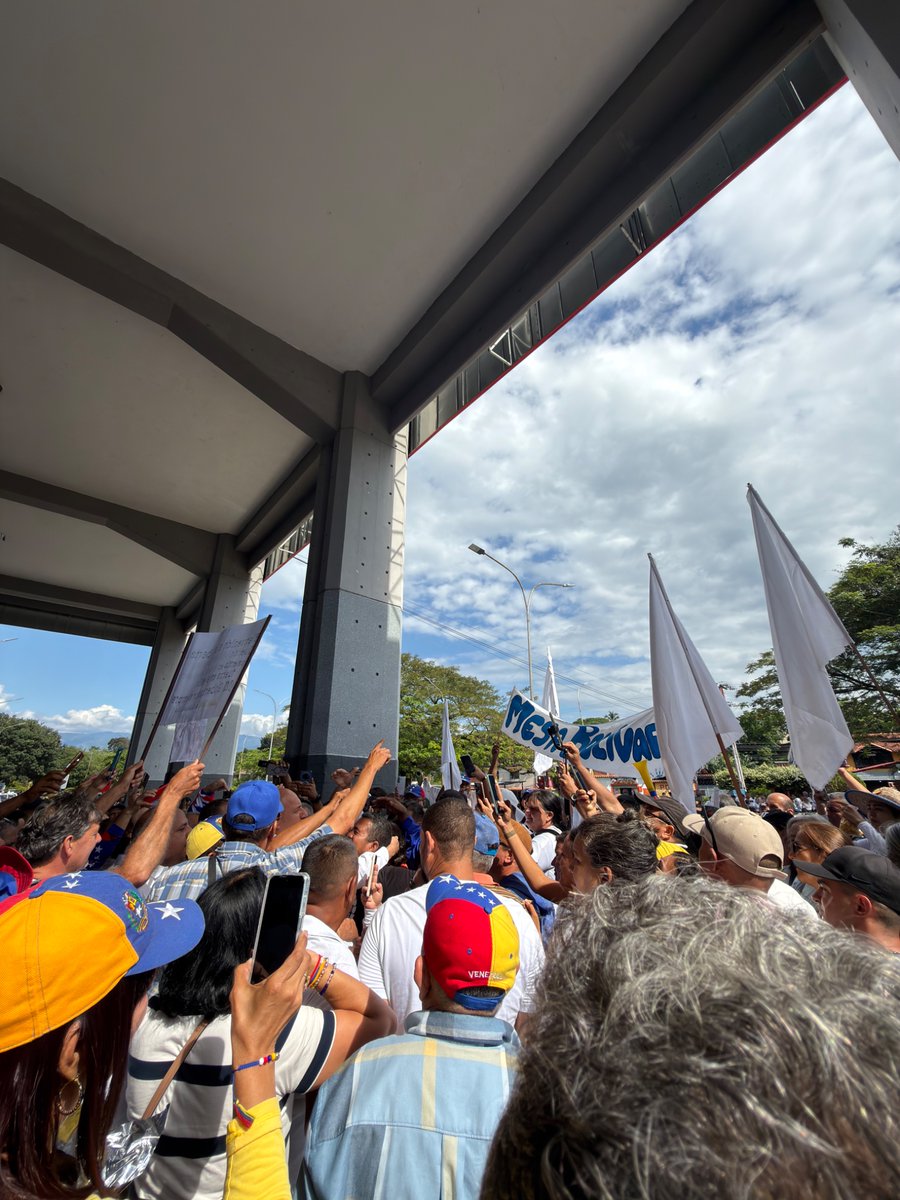 Williams Dávila tweet media