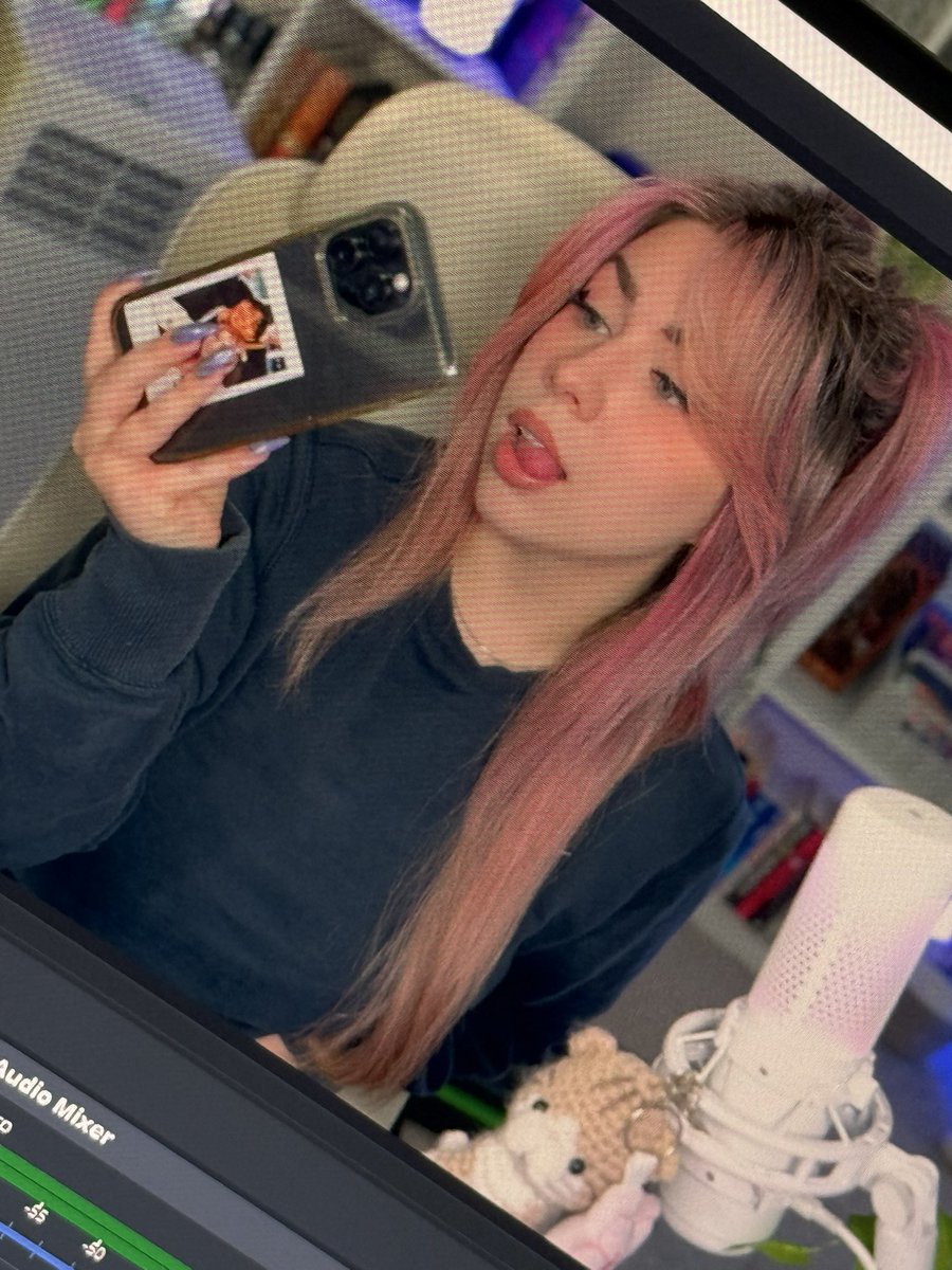 🌸 Olivia 🌸 Twitch Partner tweet media