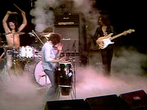 Markdpfan💜 tweet media