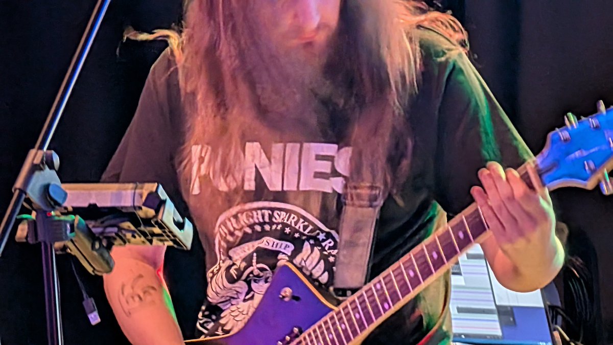 Zephcore tweet media