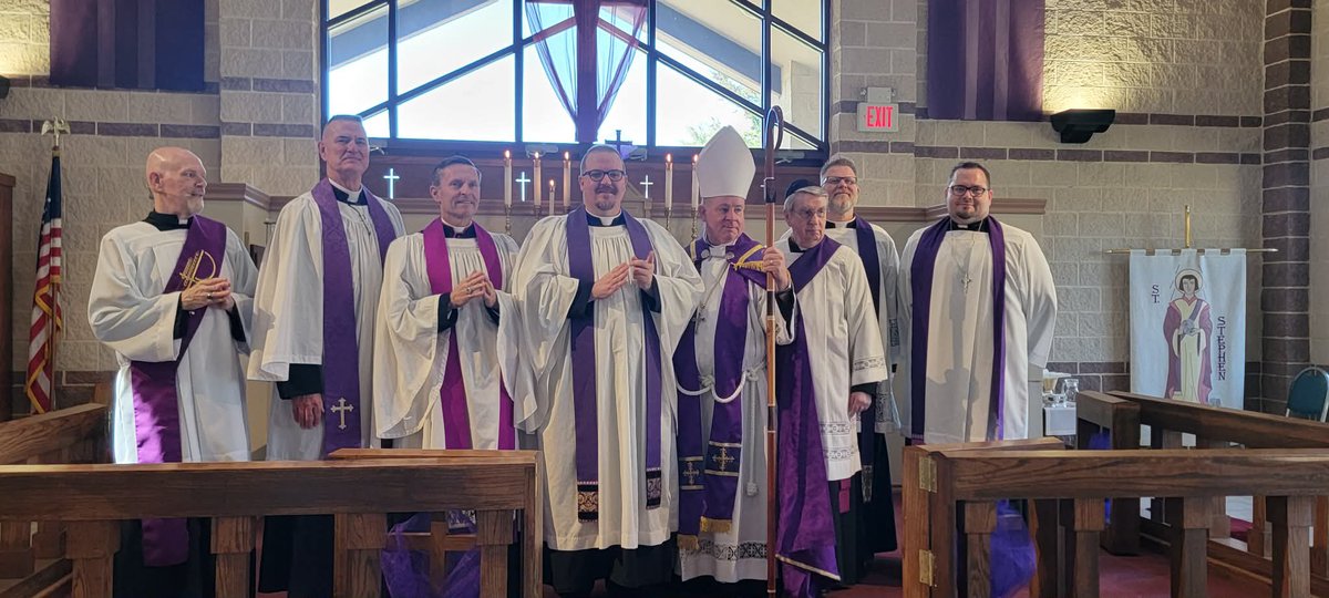 Fr. Terry: Cubs fan from the Hinterlands. tweet media