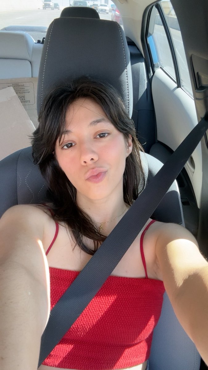 ✭ ✭ ✭ tweet media