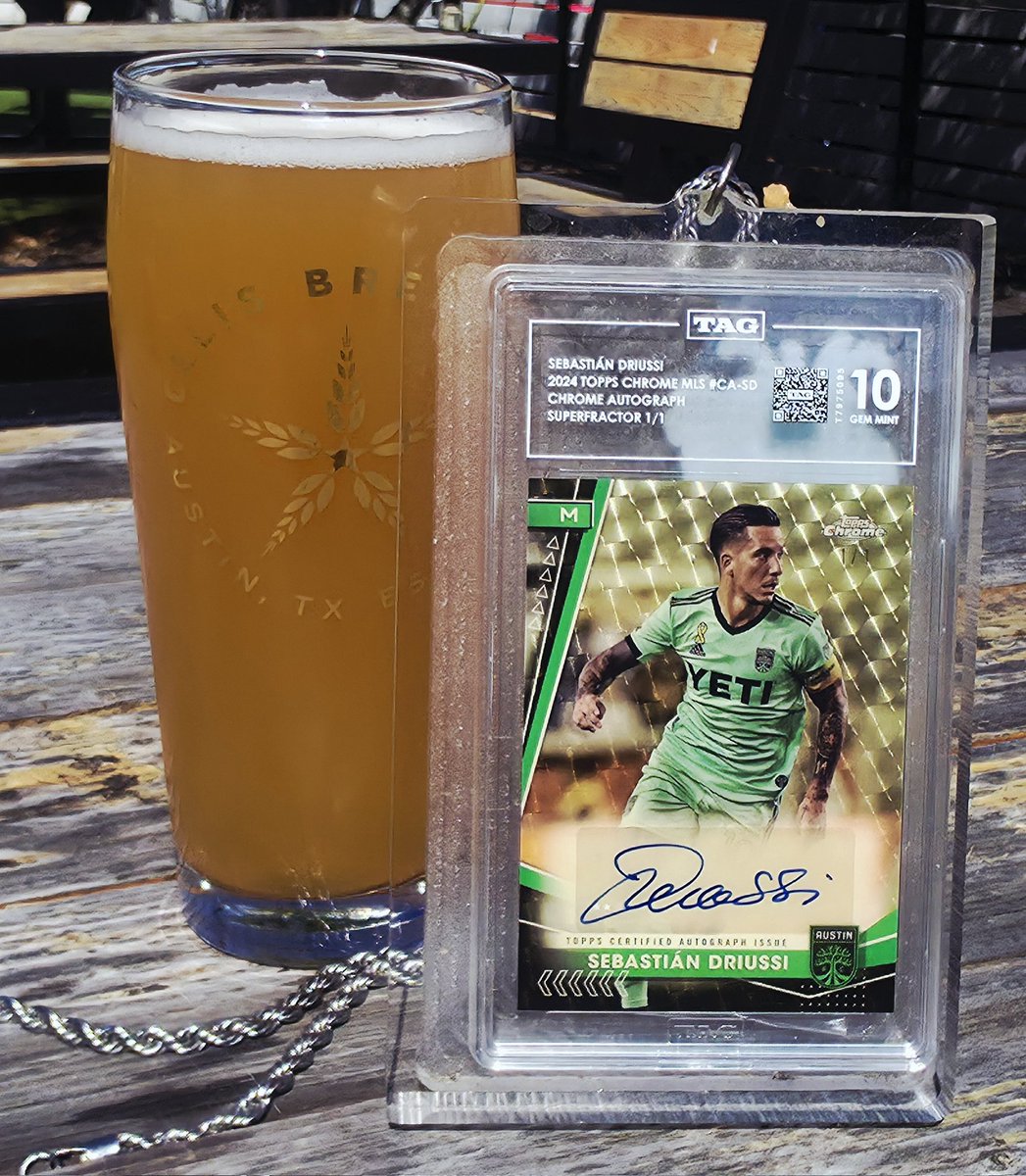 619x512's tweet image. My card of the match #cotm is Sebastian Driussi 1/1 for the matchup between #austinfc and #lafc 

@Topps 
@MLS