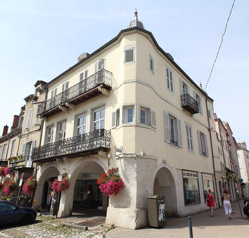 Monumentum tweet media