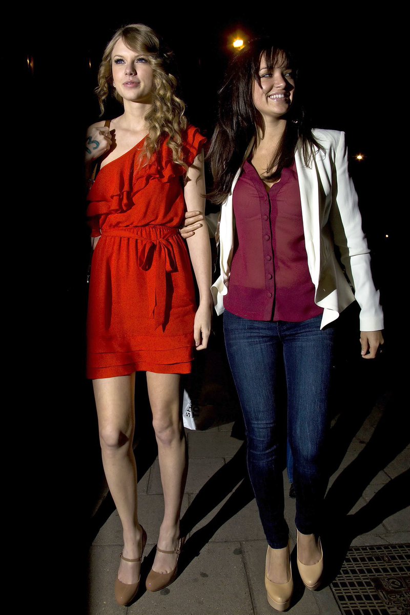 gaylor throwbacks tweet media