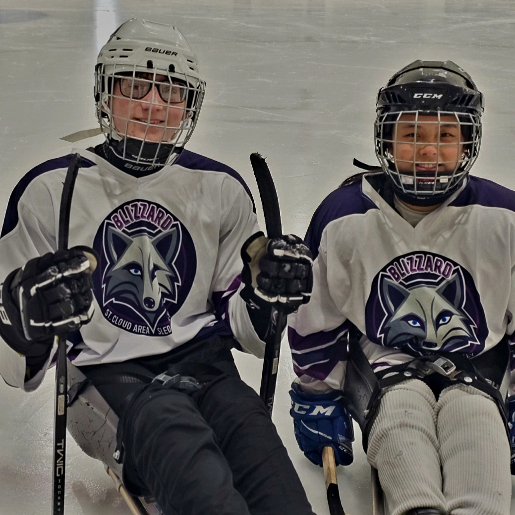 Minnesota Wild Gives Back tweet media