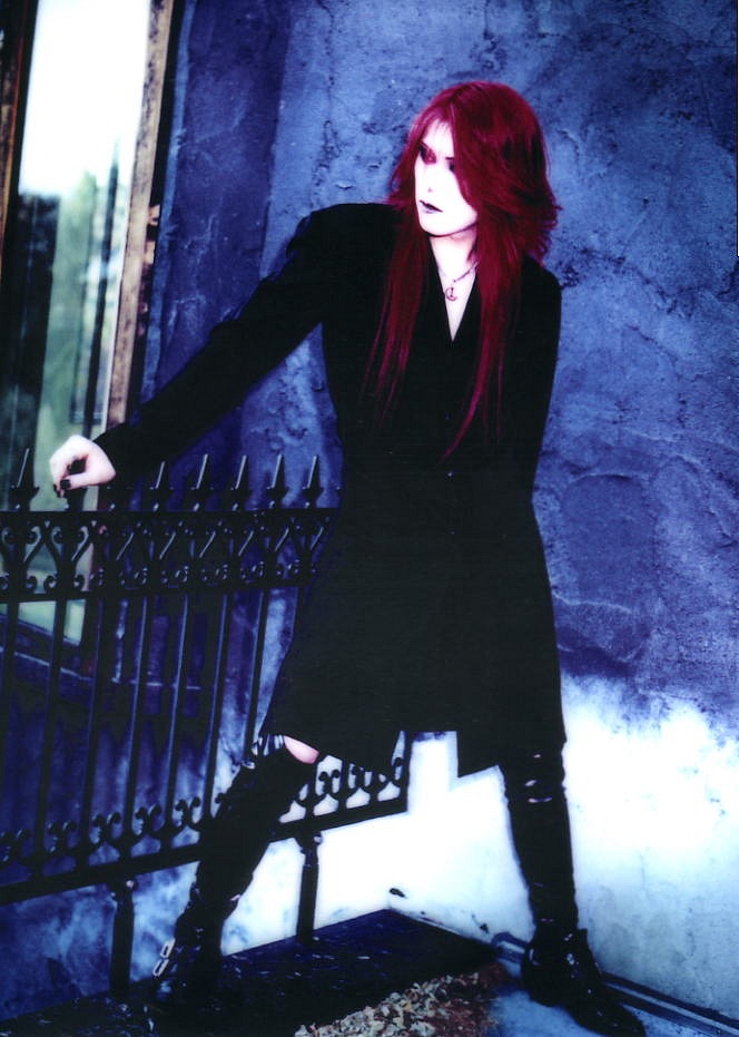 hourly diru tweet media