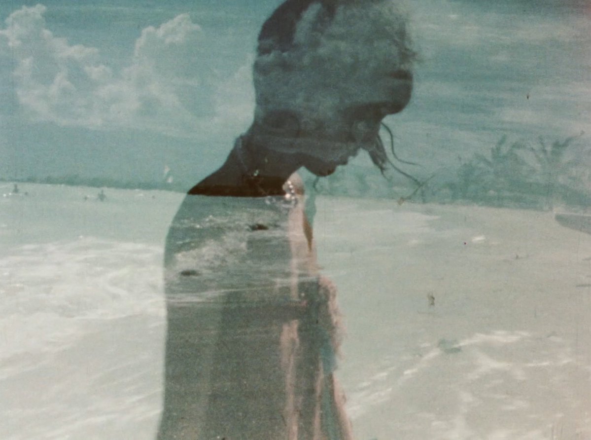 chillvia tweet media