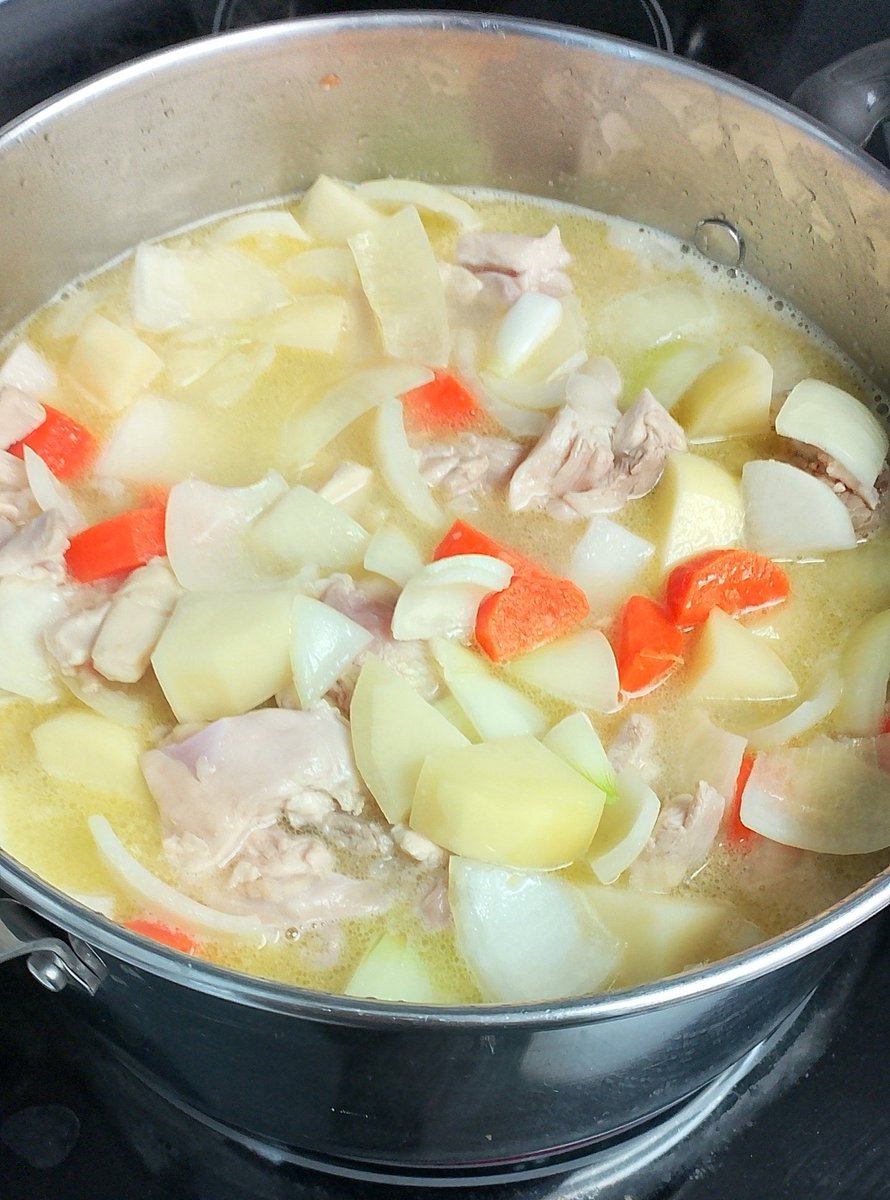 Miranda Veracruz de la Jolla Cardinal 🍎🍏 tweet media