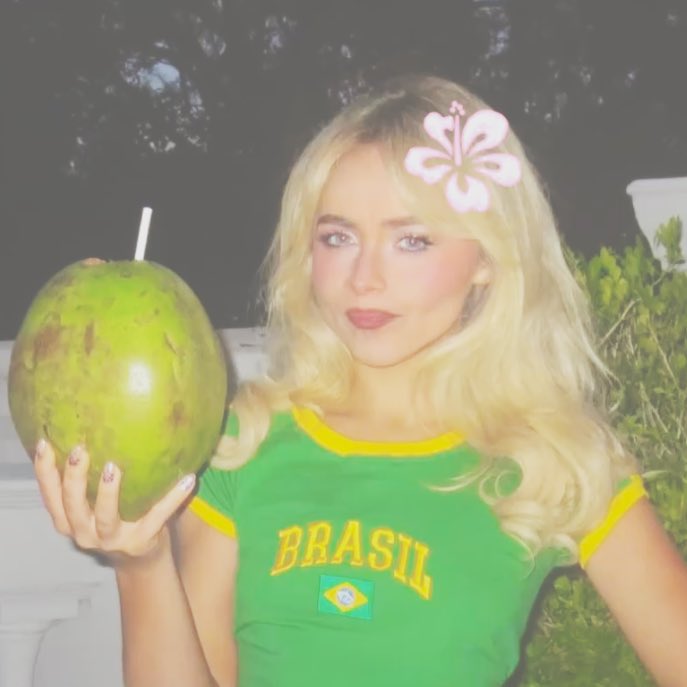 nomi 🎀 tweet media