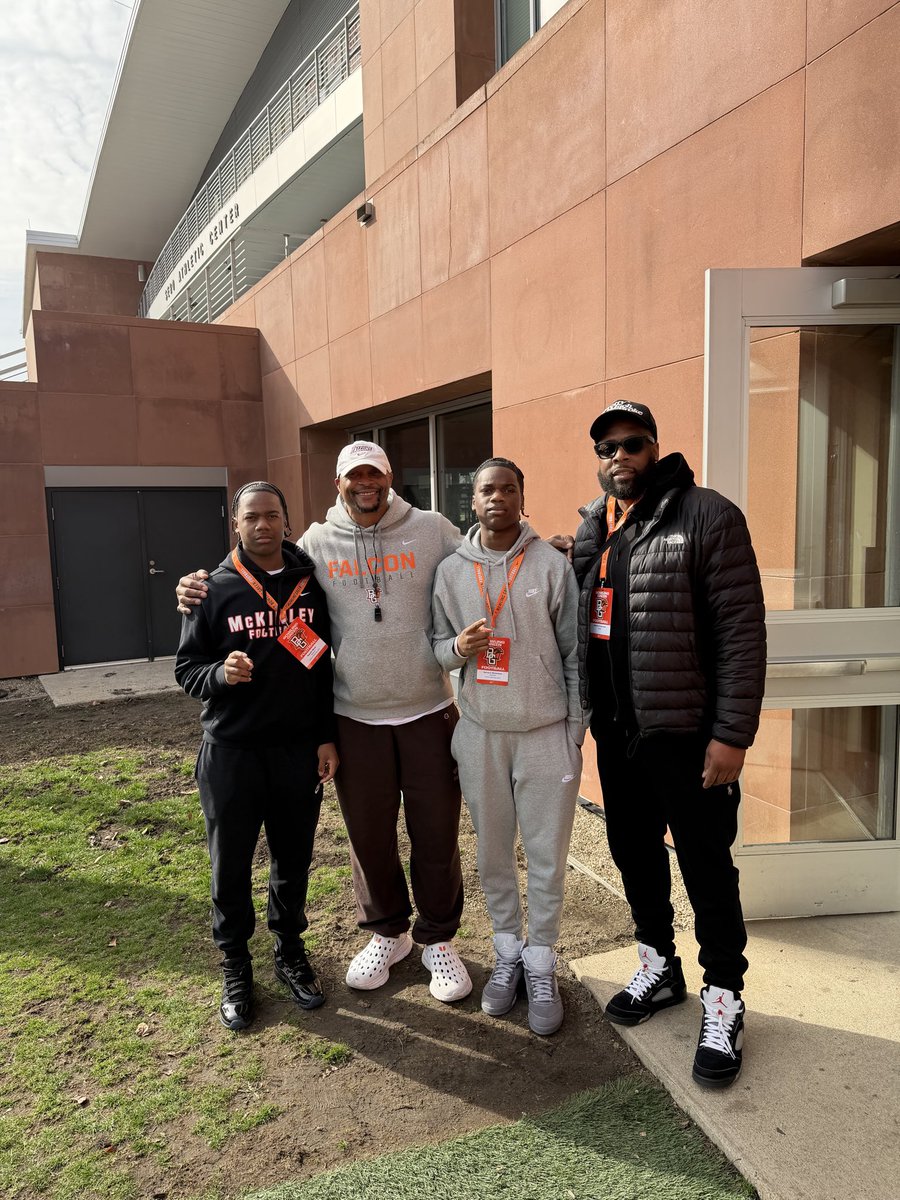 kyelin west tweet media