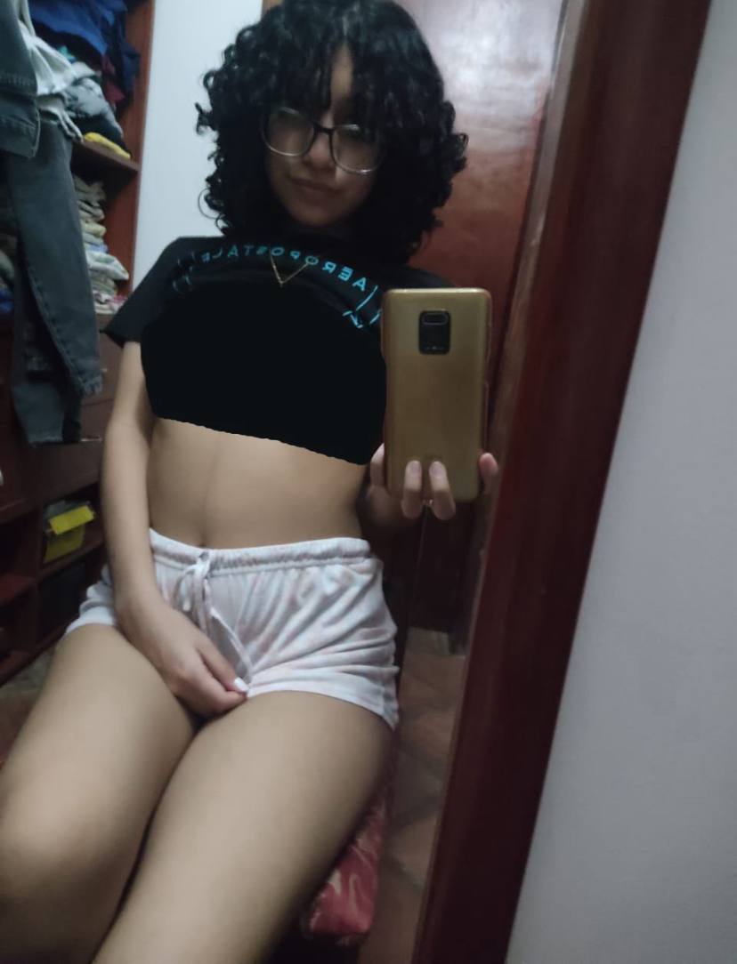 Rebeccaapvd tweet media