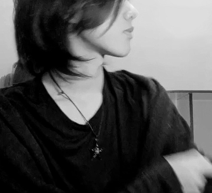 sira.xvrm tweet media