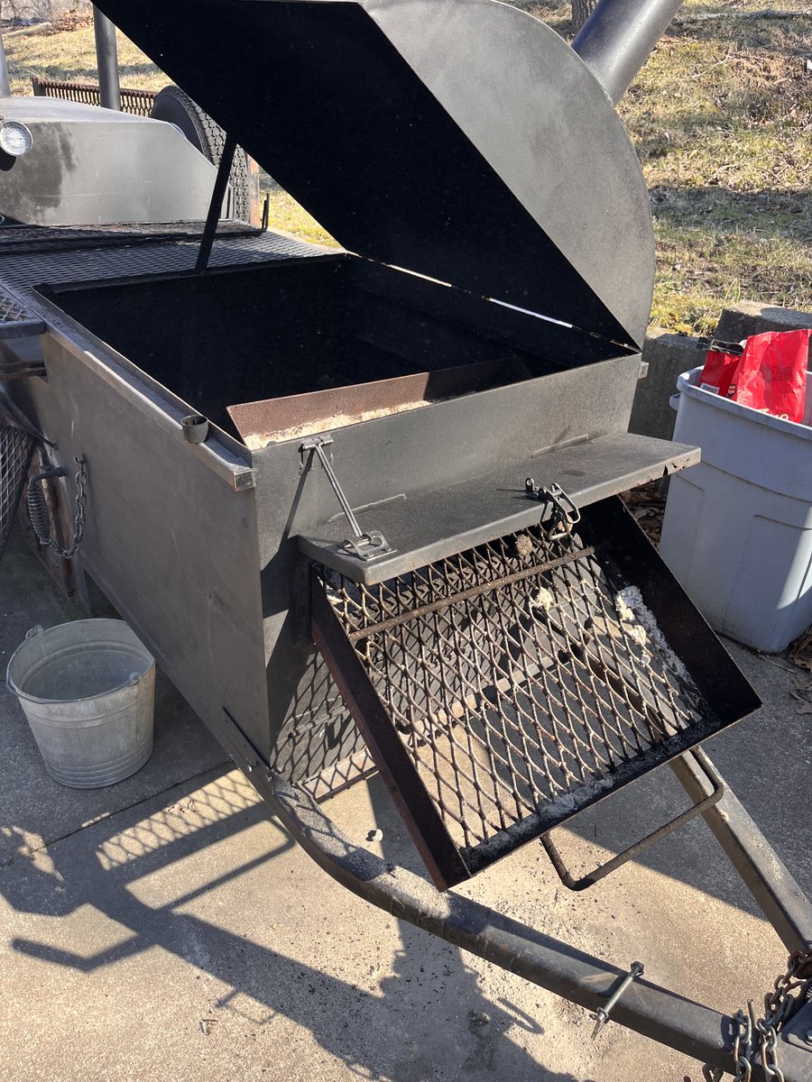 Claude Krause tweet media