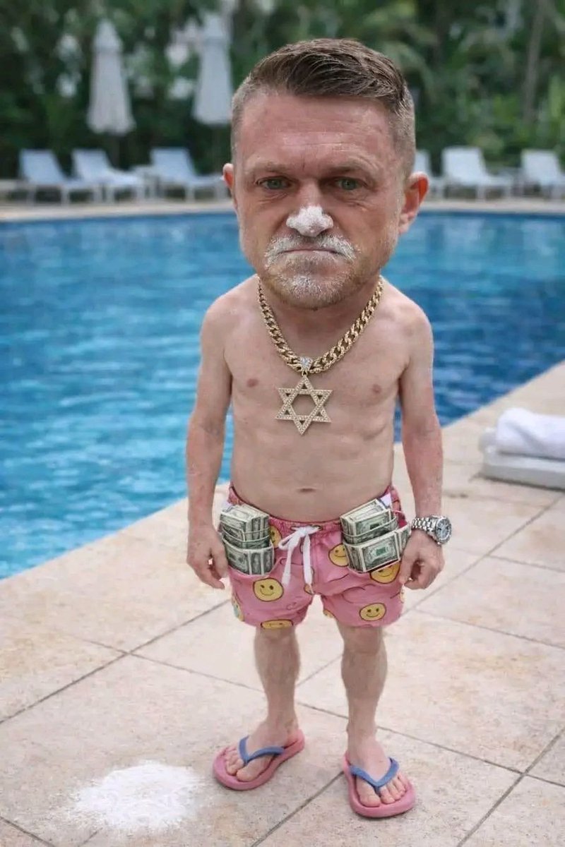 Ineluctable Chris tweet media