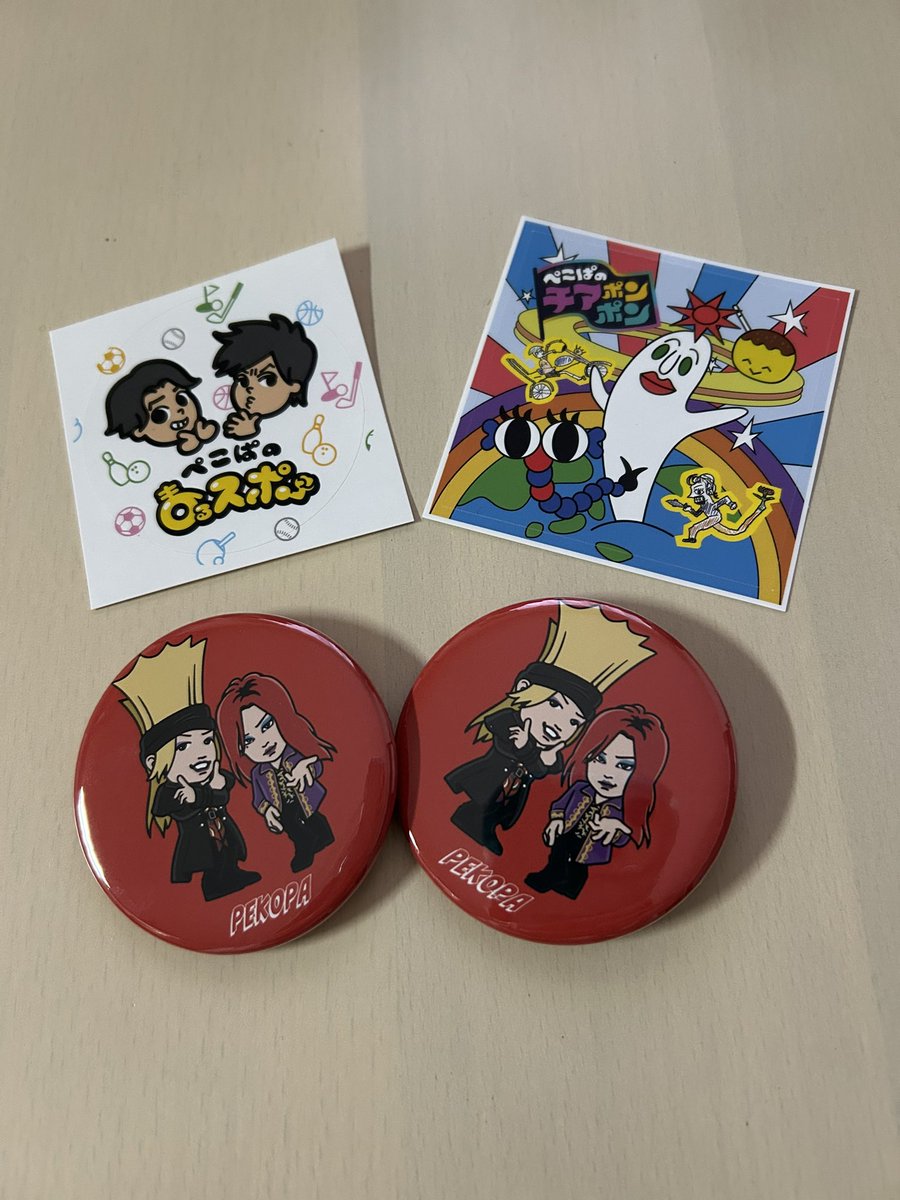 lbm5418's tweet photo. ぺこぱの単独ライブ2時間楽しくてずっと笑ってた🤗
アンコールで2人が降りてきて至近距離で松陰寺さん見れたの最高でした🥰
#ぺこぱ単独ライブP https://t.co/IGqX7VOqhR