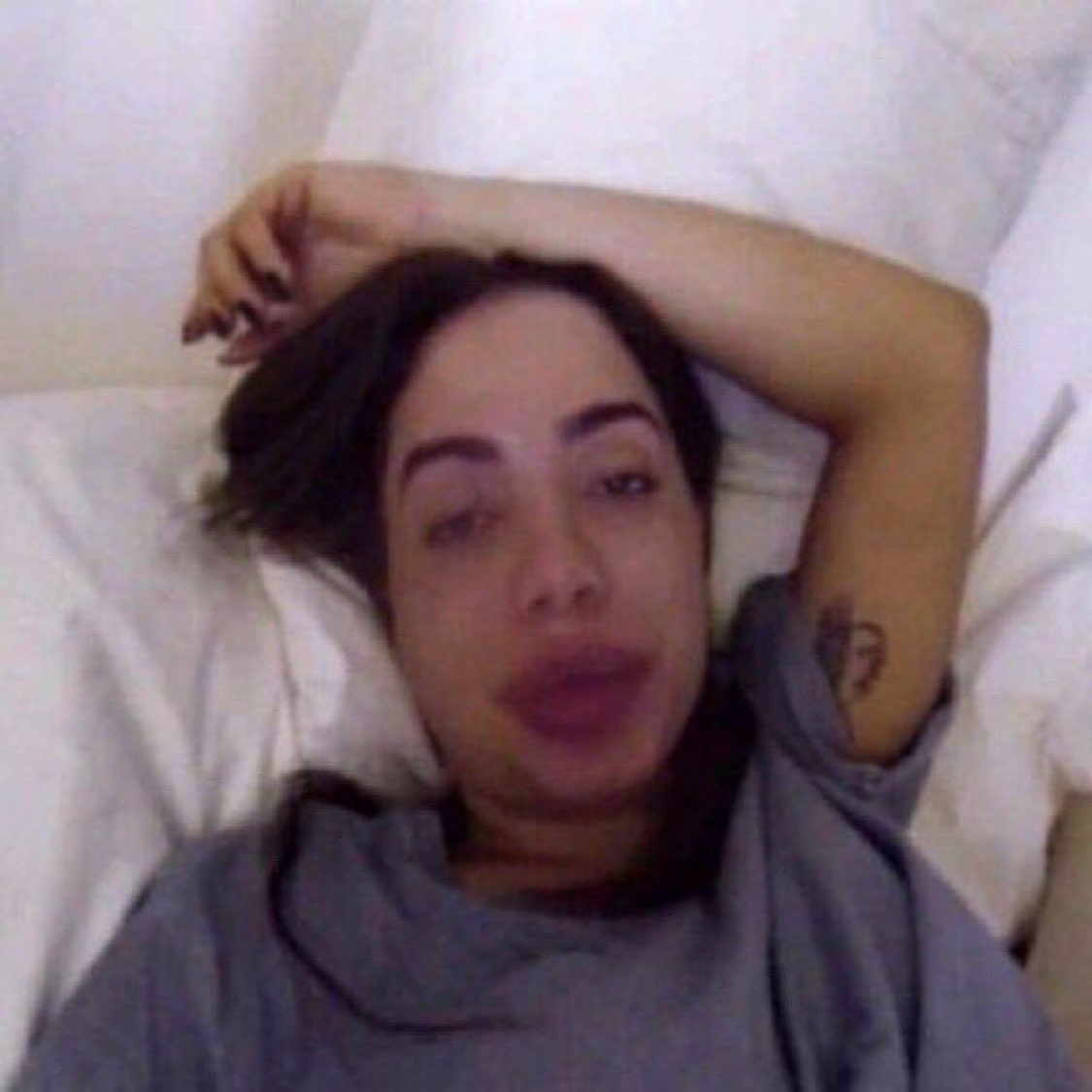 Navi e só. tweet media