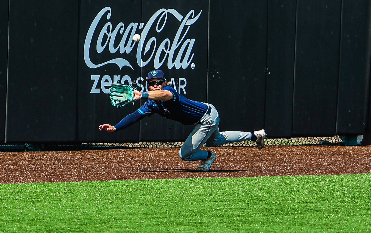 UNCW Baseball tweet media