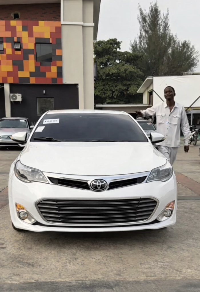 My car don land;🚘

Newest Purchas£; congratuIati0ns to me 🚘🎊 not my dream car tho 😌