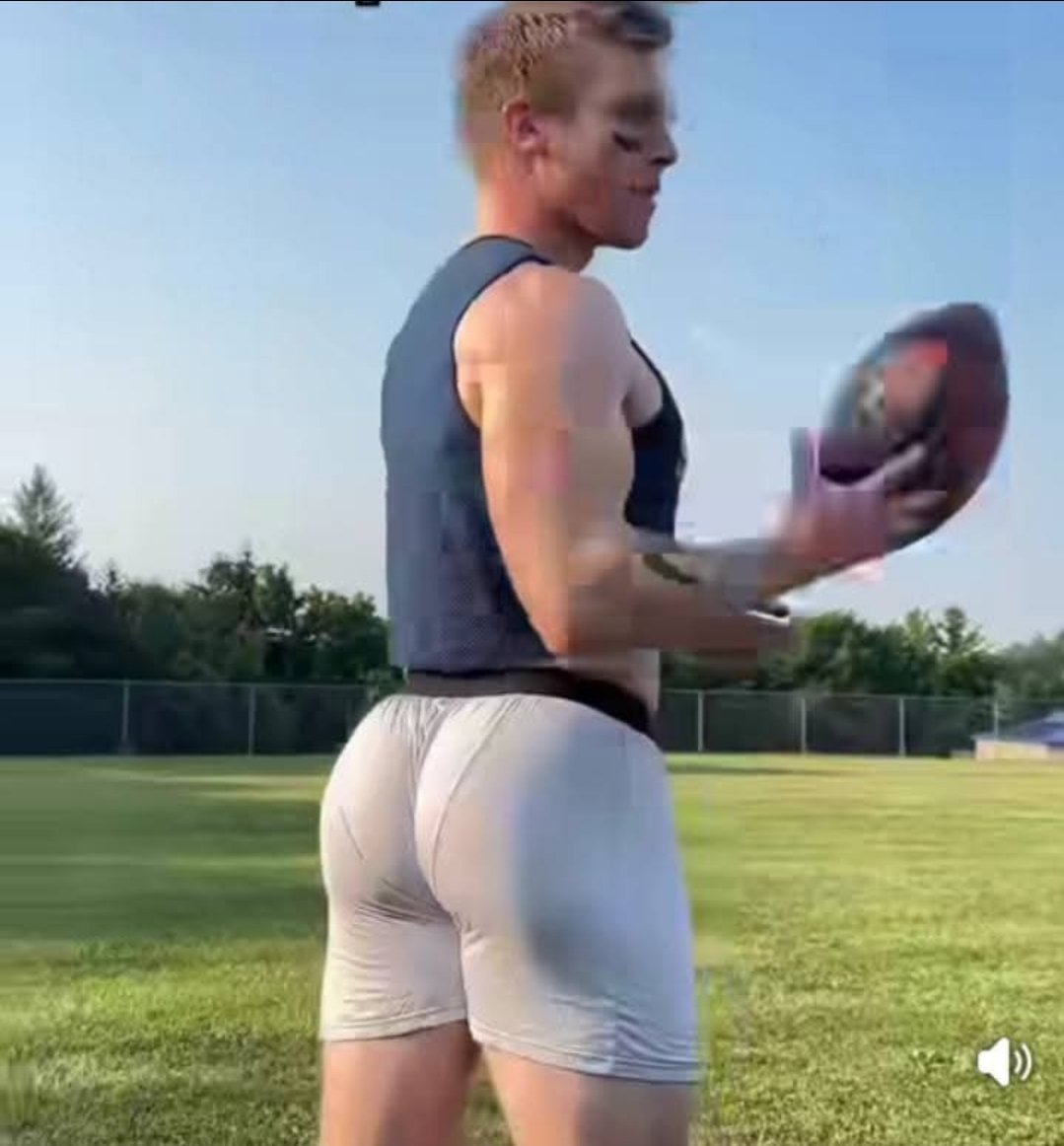 Jock Rock tweet media