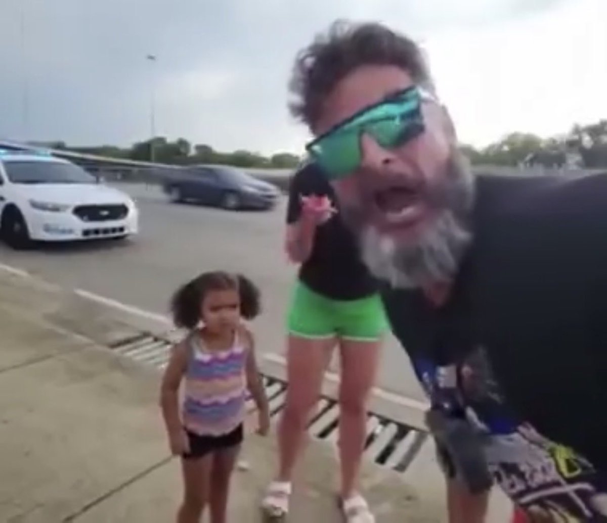 ◎bvious tweet media