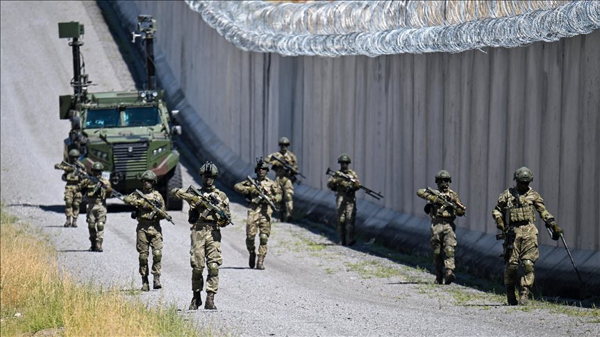 فلات ایران tweet media