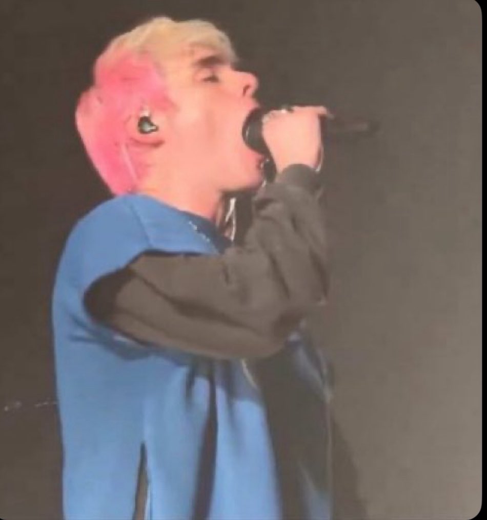 alex⁺¹ 🌌 missing parx:( tweet media