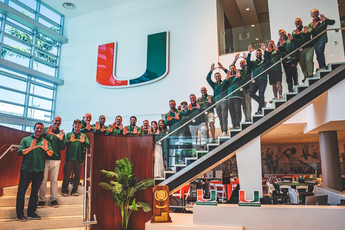 Miami Hurricanes Baseball tweet media