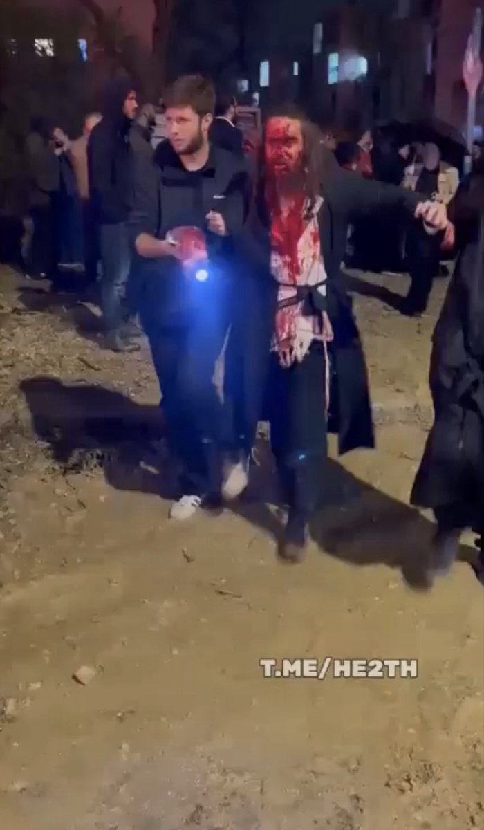 Le terroriste #BibiNetanyahu, jeudi : "L’#Iran est en train d’être décimé et #Israël gagne la guerre.
L'arsenal de missiles, drones et lanceurs de Téhéran est aujourd'hui fortement amoindri."
Samedi la réalité : + 200 bléssés et déjà 11 morts, des villes et sites 🇮🇱 bombardés. ⤵️