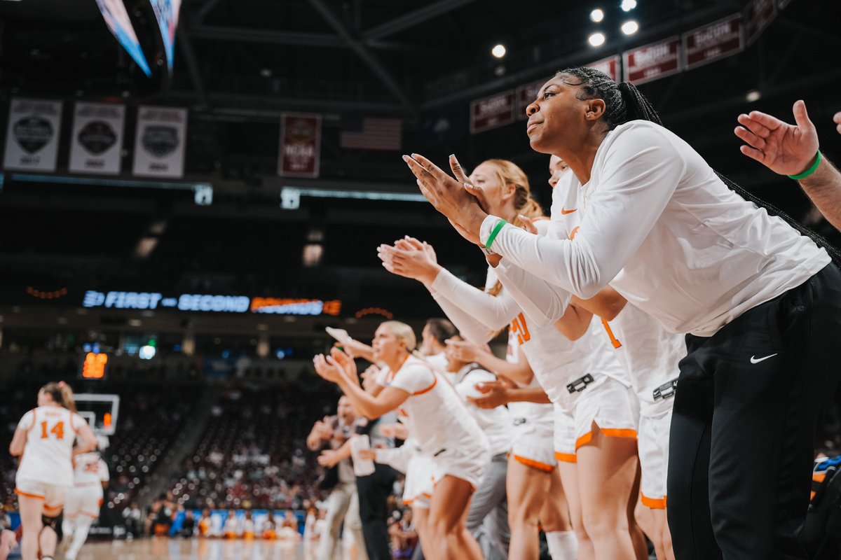 Clemson Women's Basketball tweet media