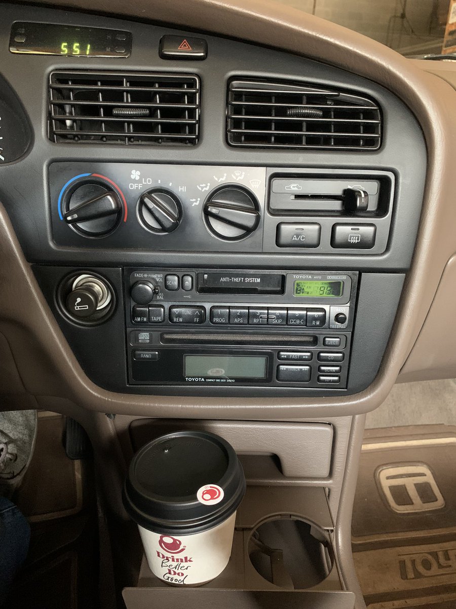 Myron Vernis tweet media