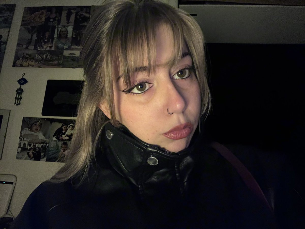 marwa!! 🍁 #quietisviolent tweet media