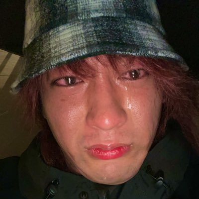 Too Gringo for CMLL, Too Poor for Burberry🐝 tweet media