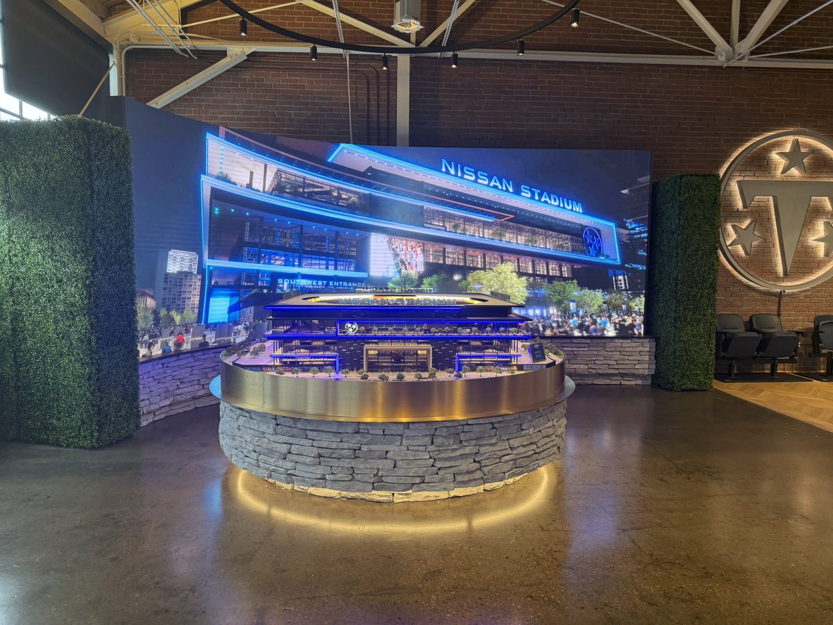 Titans_Hunter tweet media