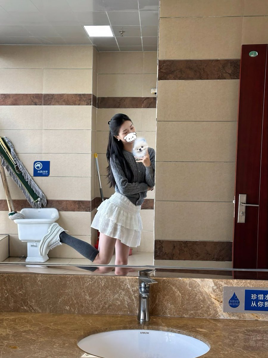 Anni城管 tweet media