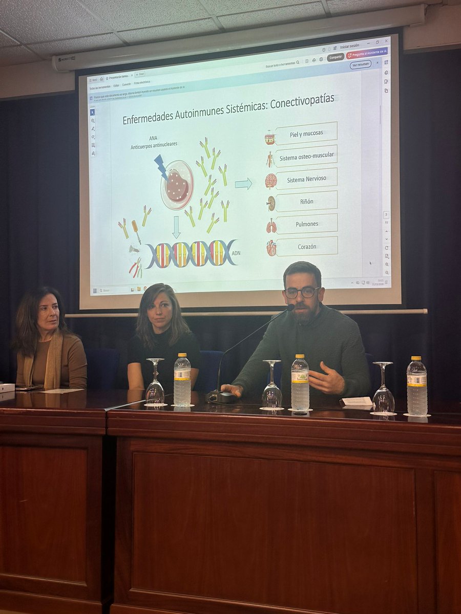 Reumatología HUValme tweet media