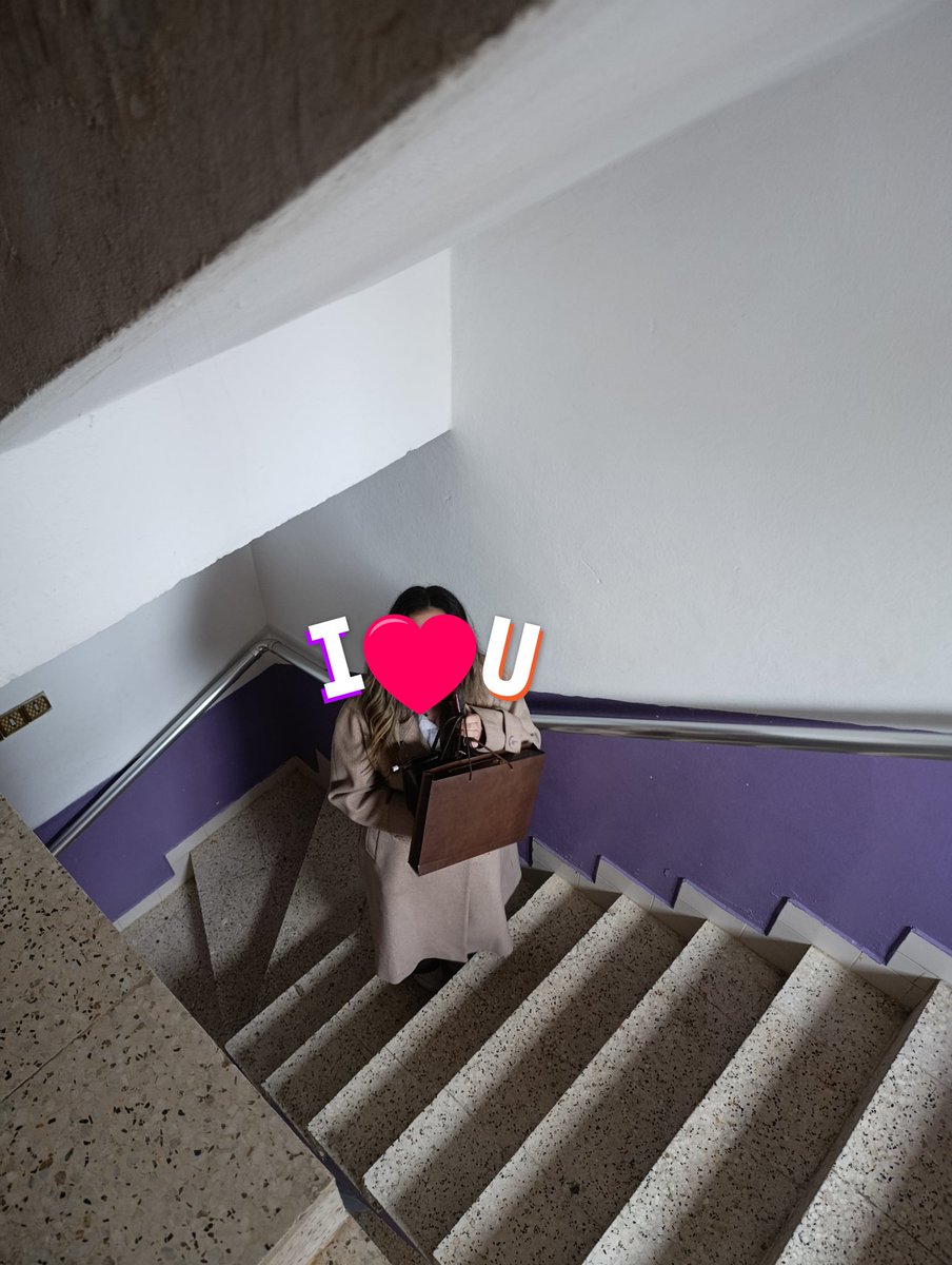 Bayram şekerim bayramlaşmaya gelmiş