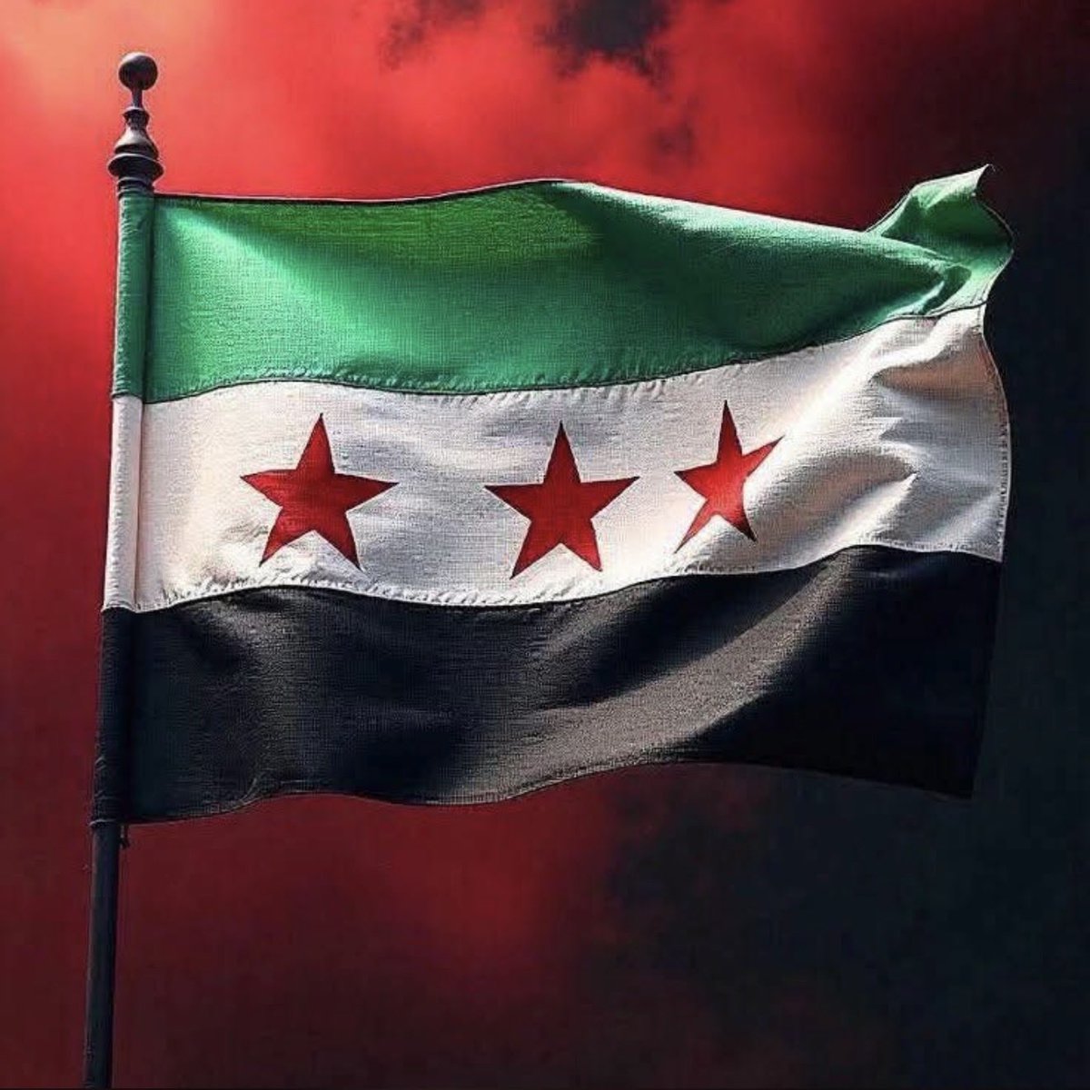 HasanBika's tweet photo. من دمشق إلى القامشلي وعفرين
بوصلتنا واحدة علمنا السوري
 لا مكان لمن يرهن قراره لـ 'قنديل' أو لغيرها
نحن أبناء هذه الأرض/عرباً وتركمان وكرد/
نجتمع تحت سقف الوطن لنبني ونعمر
والولاء أولاً وأخيراً للدولة السورية ورمزها الخالد
 #الجمهورية_العربية_السورية
 #لا_للتبعية
 #وطن_واحد
🇸🇾🇸🇾 https://t.co/yamxgbg5xu