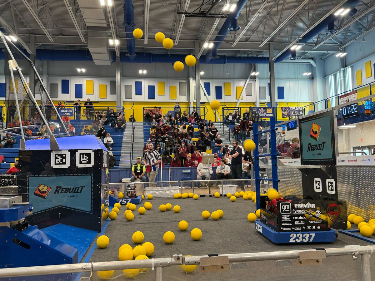 EngiNERDs tweet media