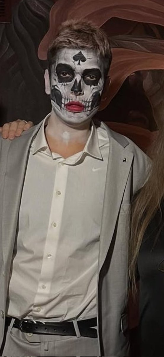 grozdanov stan tweet media