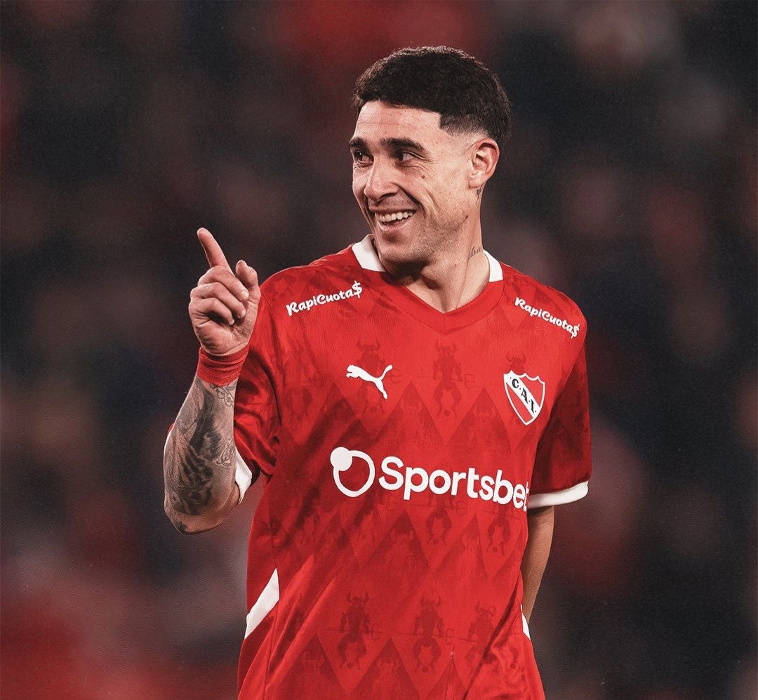 Rojo De Locura tweet media