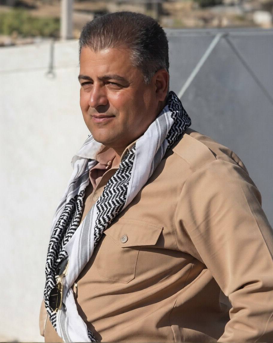 CSDHI's tweet photo. Le vendredi 19 mars 2026, Kaveh Abdollahzadeh, citoyen kurde originaire du village de Khalifan (région de Naqadeh), a été arrêté par les forces de sécurité sur la route entre Mahabad et Naqadeh.
À l’heure de la publication de cette information, aucune précision n’a été fournie concernant les raisons de son arrestation ni le lieu de sa détention
#Iranprotests